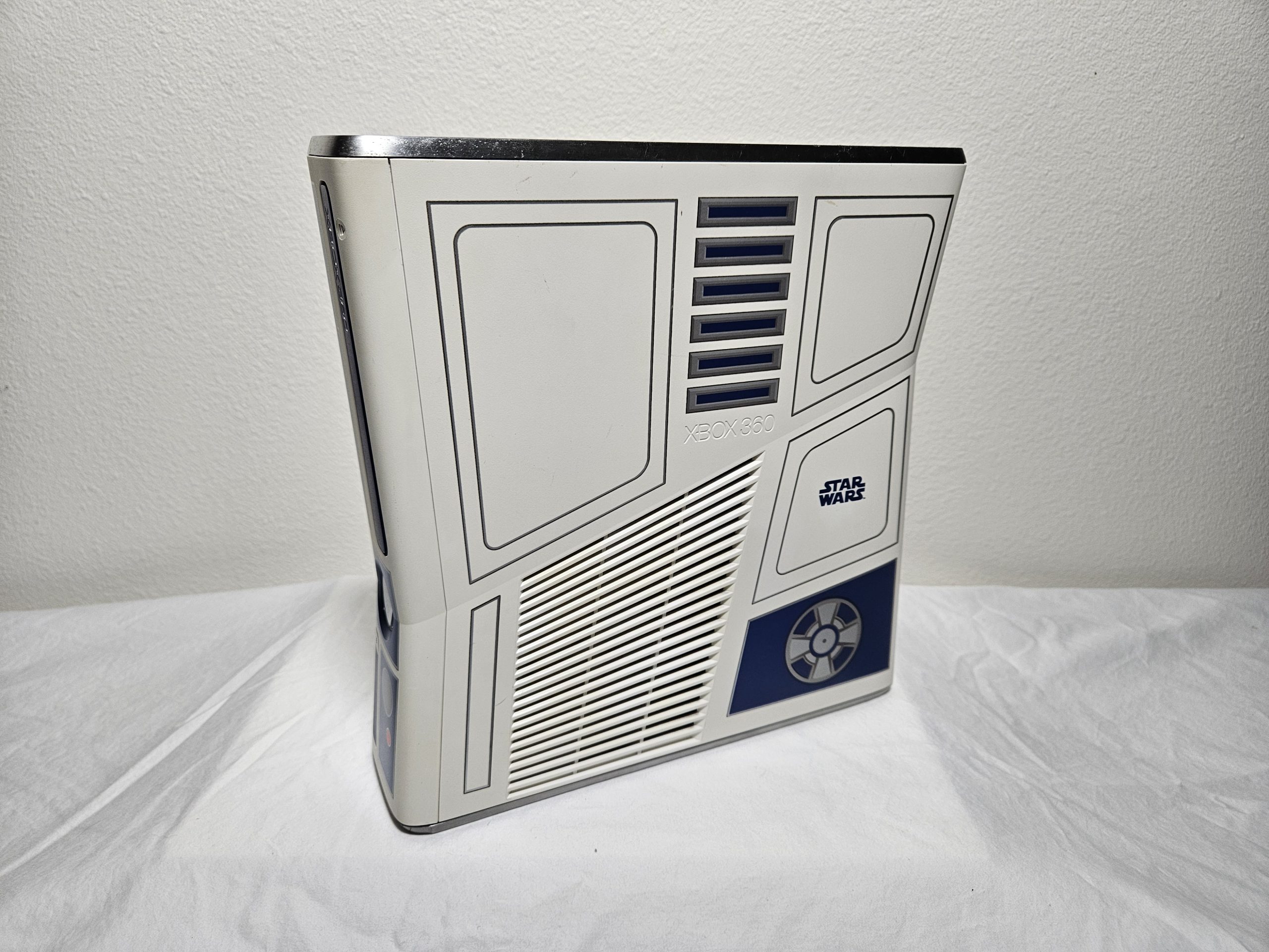 Limited Edition Modded Star Wars R2-D2 Xbox 360 With Loaded 2 TB Hard Drive - Image 2