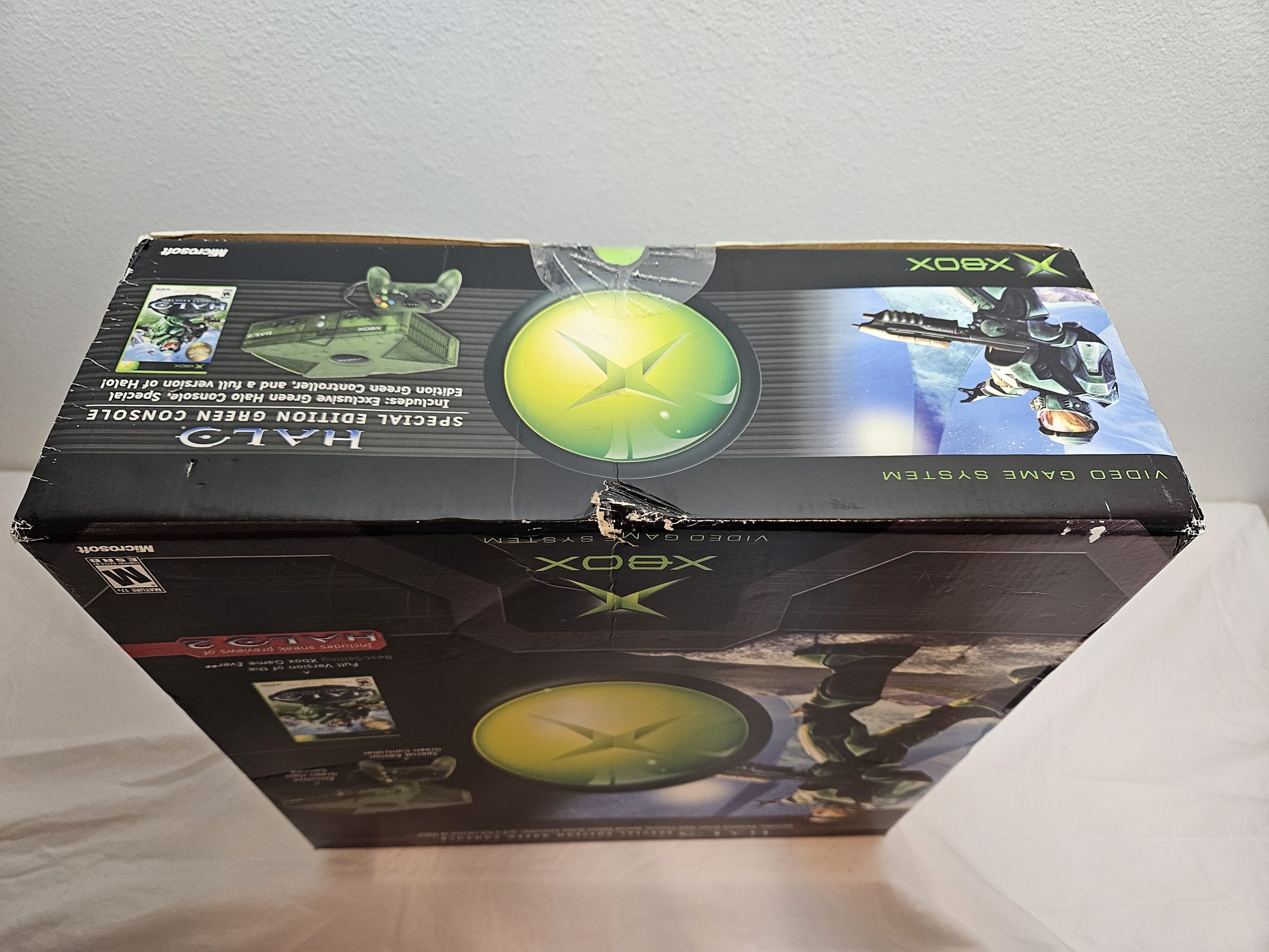 Slight Gash on Halo Box